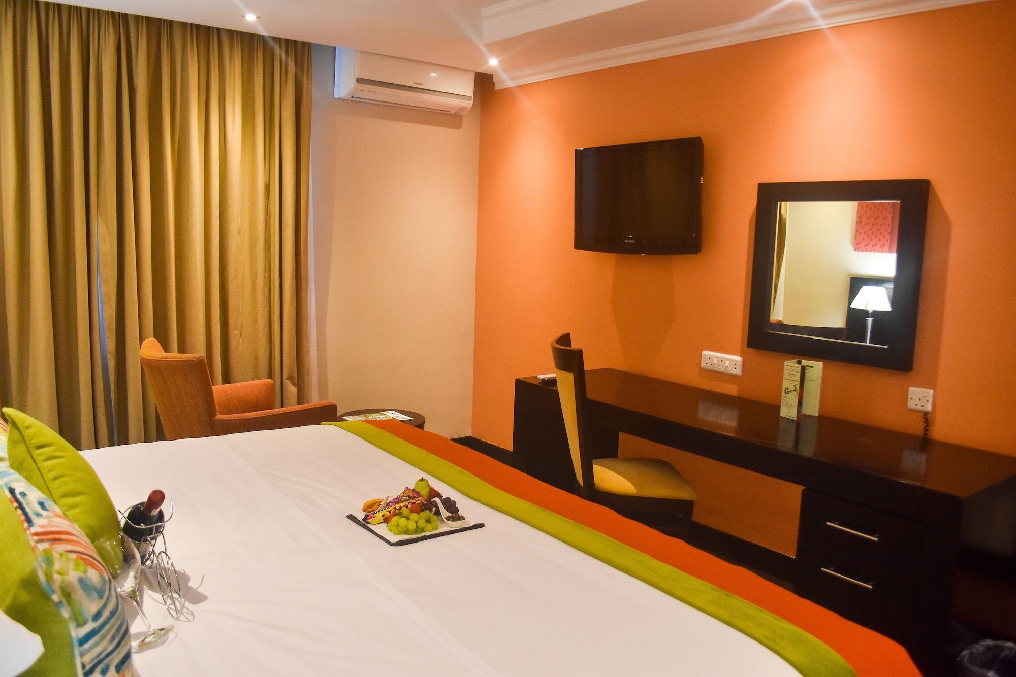 Cresta Lodge Gaborone Bagian luar foto